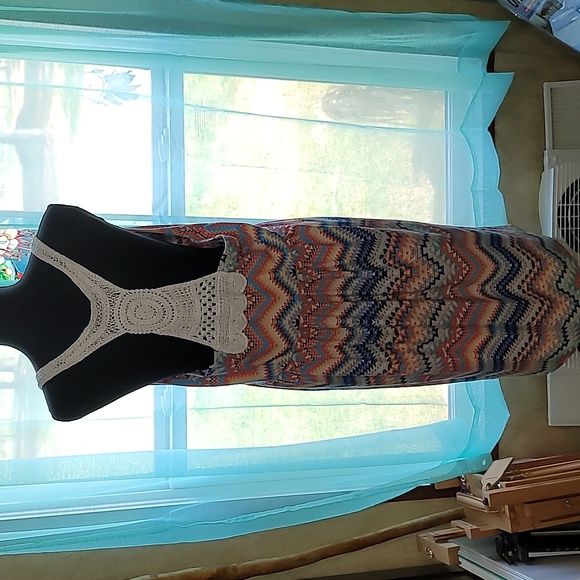 Derek Heart plus summer dress - Picture 2 of 5